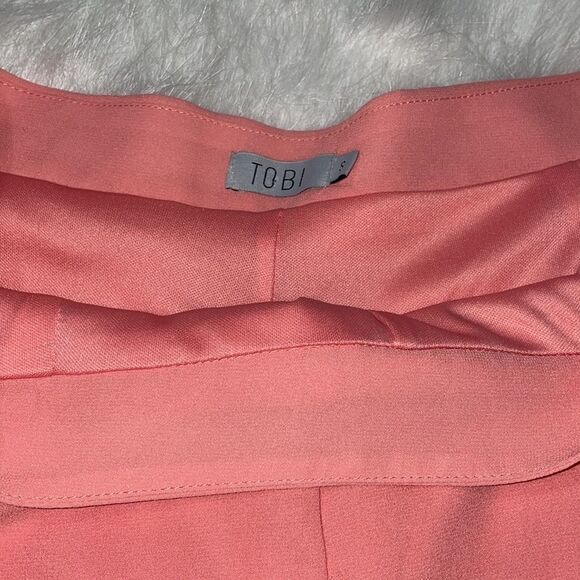 Tobi High Waisted Chiffon Coral  Layered Scalloped Shorts Size Small - Picture 4 of 6
